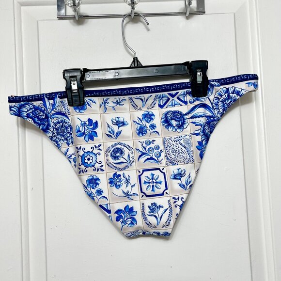 New Agua Bendita Ilu Azure Reversible Bottom Size XL - Picture 8 of 13